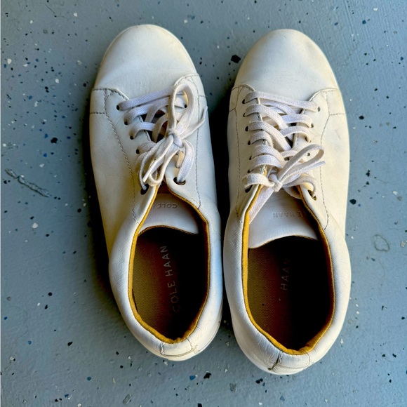 Cole Haan women's Grand Crosscourt Sneaker - Picture 2 of 3